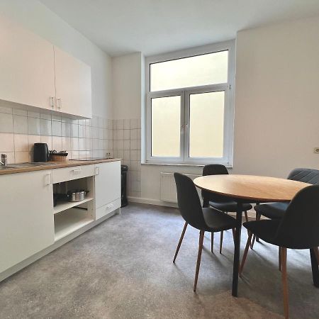 7 Betten Zentrale Lage Bahn Messe Apartment Hannover Bagian luar foto